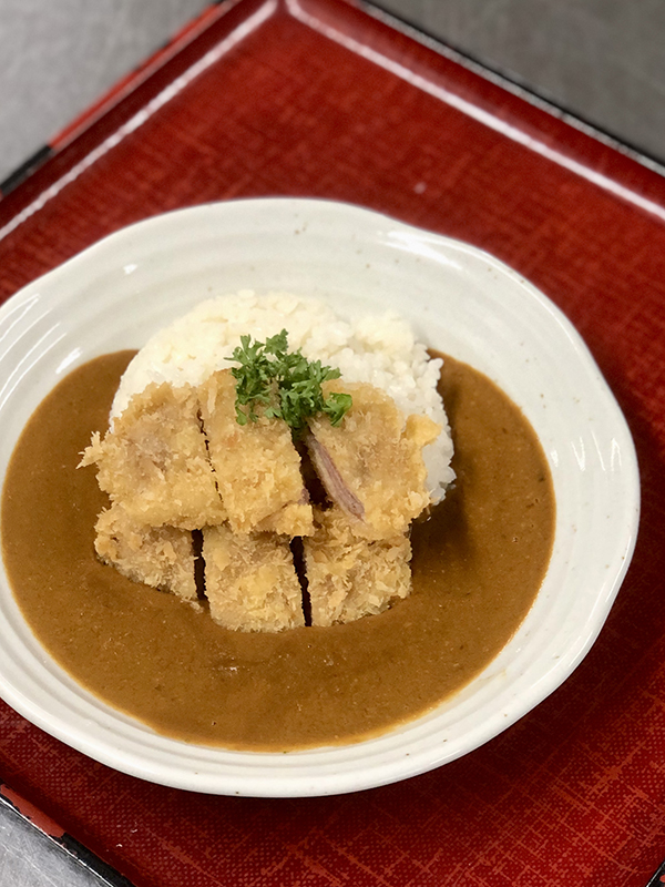 鴨ミルフィーユカツカレー 1,320円